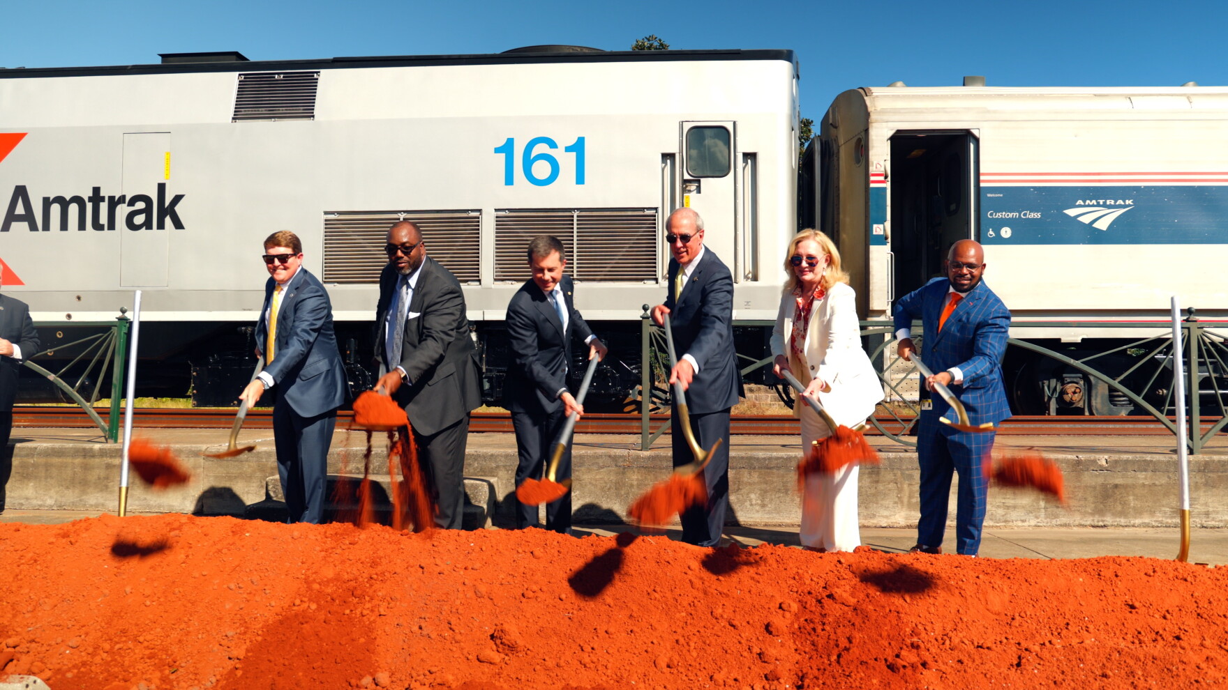 Mobile Al Train Restoration of passenger rail service to Gulf Coast officially underway ...