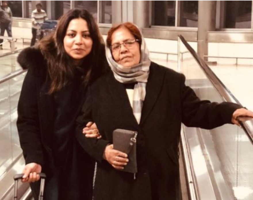 Ambarien Alqadar(left) with her mother