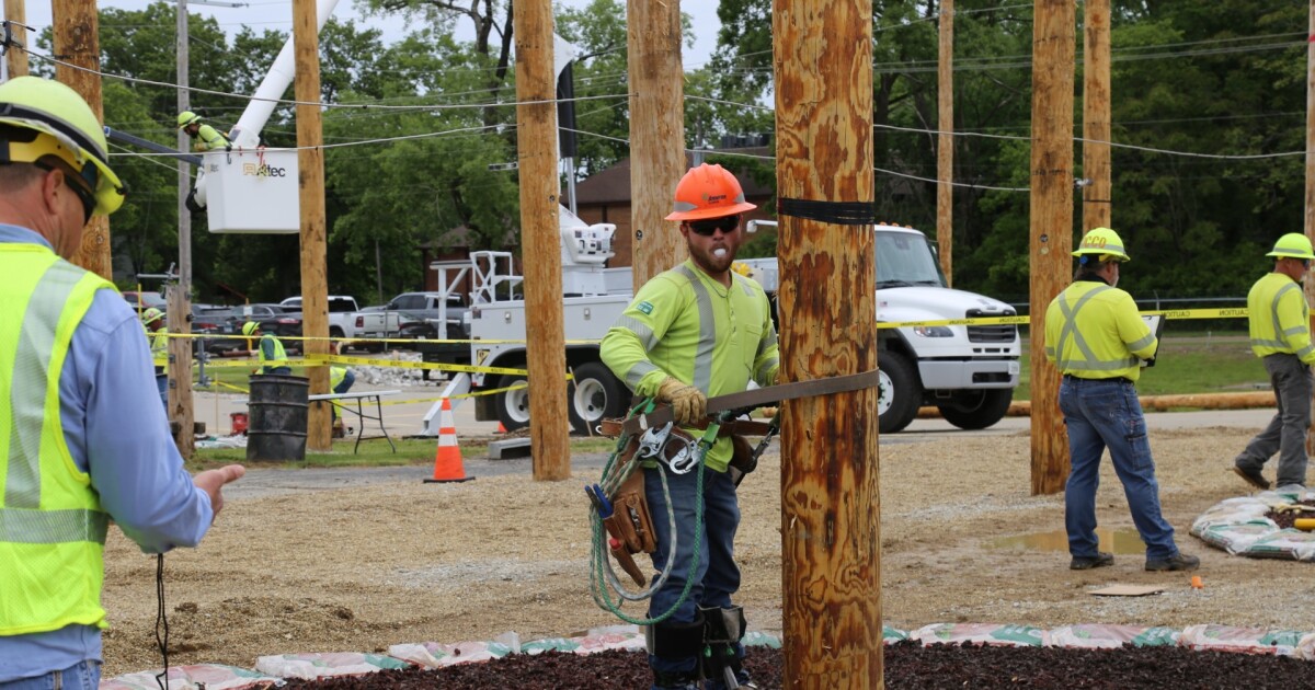 Ameren Illinois lineworkers advance to Internal Lineman’s Rodeo