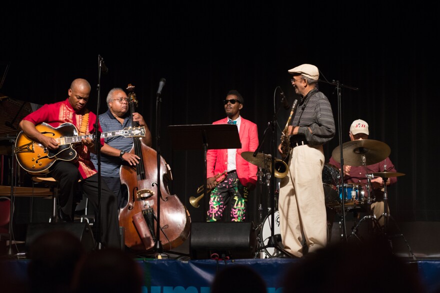 From left to right at the 2013 Jazzmobile performance at Grant's Tomb in NYC. Russell Malone Ray Drummond Roy Hargrove Jimmy Heath Jimmy Cobb
