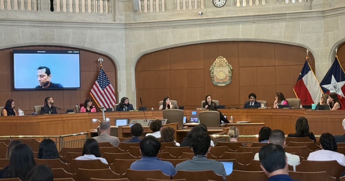 ‘Could we please not lie?' Viagran, Jones clash as council creates Project Marvel advisory committee