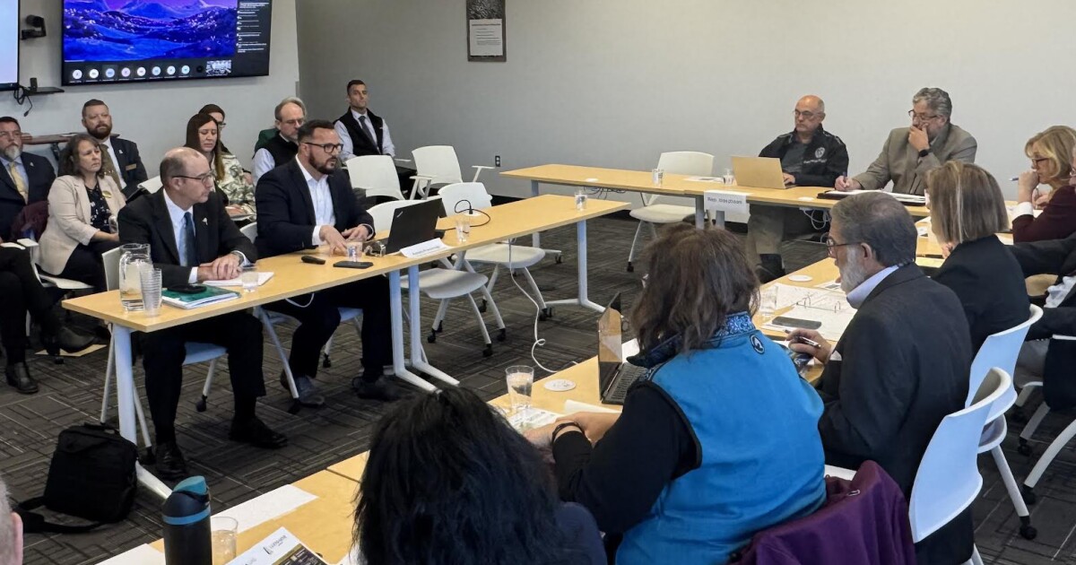 Gasline officials estimates 7,000 workers needed at peak pipeline construction