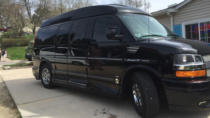 Clinton's campaign van is nicknamed "Scooby."