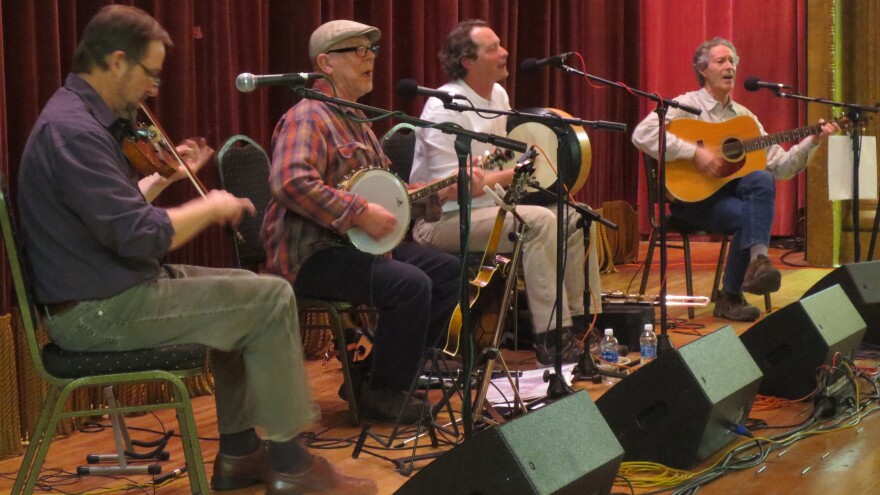 img_4380_band.jpg