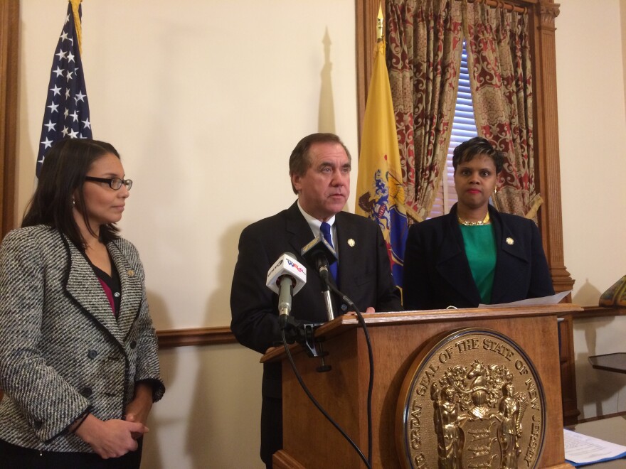 Lawmakers say it would help thousands of families.