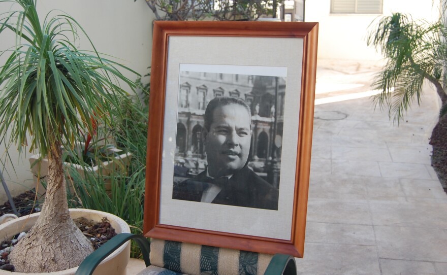 Laloux's Tunisian-born father, the performer known as El Kahlaoui Tounsi, bought the Bataclan after a successful career in music. He started his own record label, Dounia, which signed Arab artists as well as Jewish transplants to France. He died in 2000.