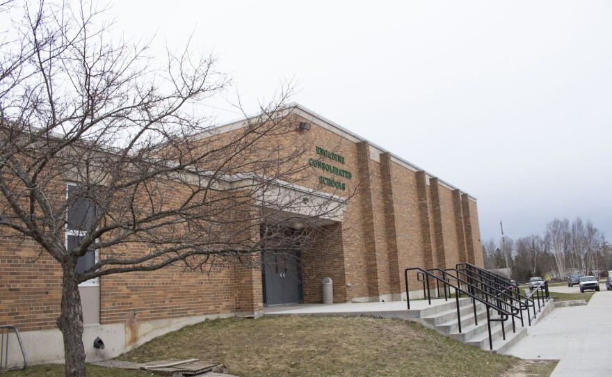 engadine_school.jpg