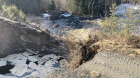 The damaged Net River dam