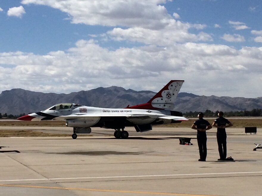 Thunderbird F-16 