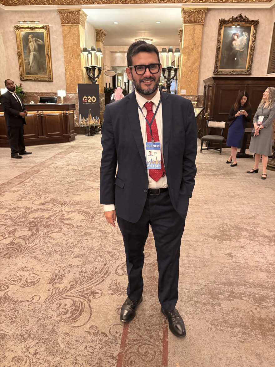 Daniel Millan with Mexico's trade delegation.