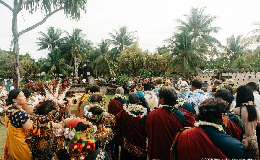 Crew members and community members of Papeʻetē gathered for sacred ceremonies upon arrival.
