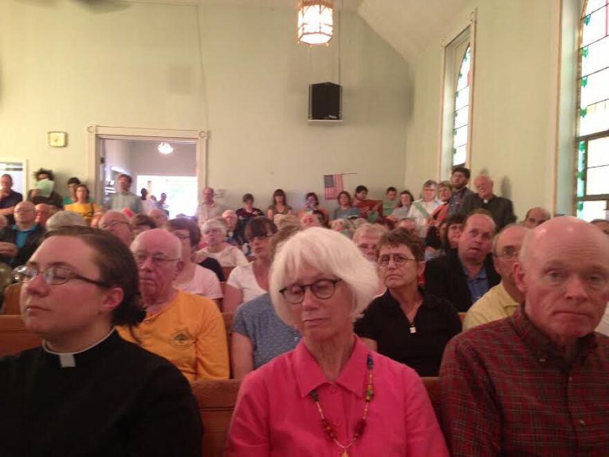 inside_church.jpg
