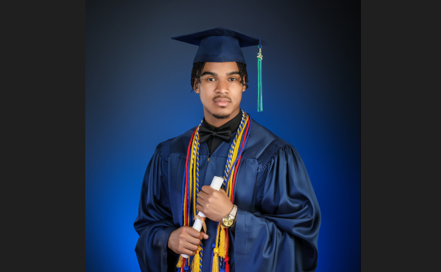 Graduation photo of Dennis Maliq Barnes