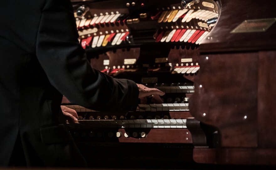Pipe Dreams: Effort To Keep Famous Wurlitzer In Wichita Amid Century II's Uncertain Future - Foto 4