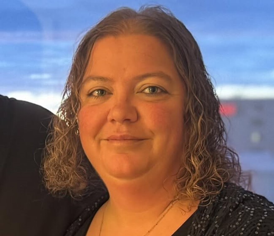 Chasity Harnishfeger, 43