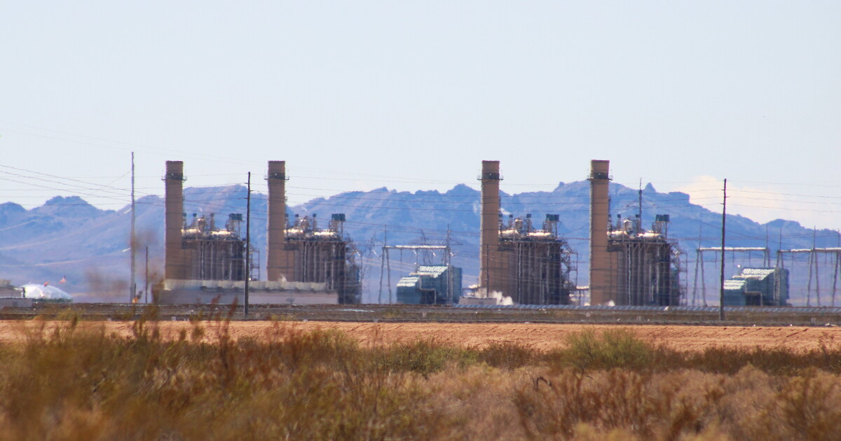 Arizona data centers drive up water demand, but not the way you might think