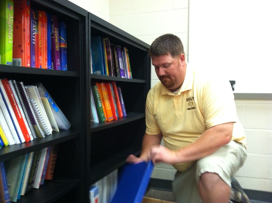 This school year, Holt Schools' educator Sean Carmody is helping other area teachers learn 'formative assessment.'
