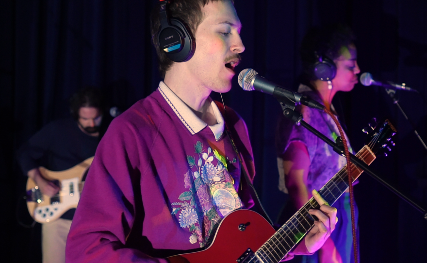 Smooth Rogers performing live in WNIJ's Studio A
