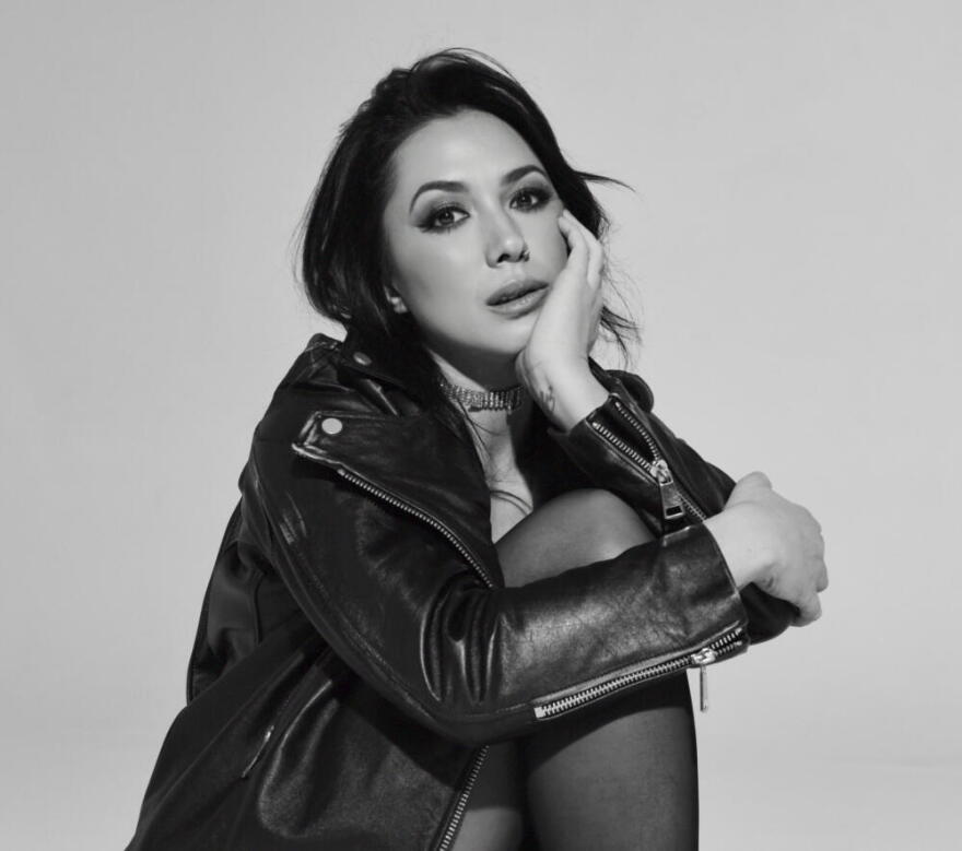 Michelle Branch's singer-songwriter career launched 25 years ago. (Courtesy of Shervin Lainez)