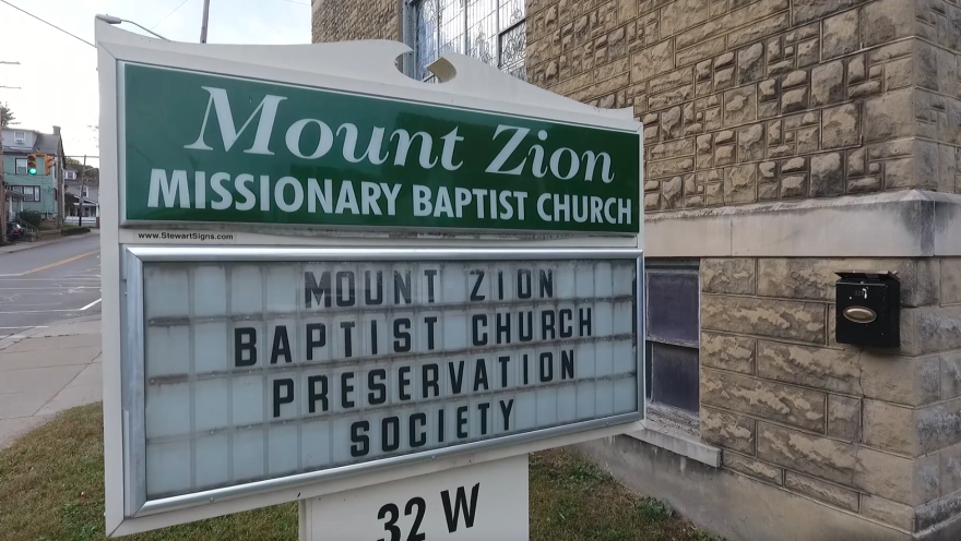 A 2018 photo of the church. Note the “mount zion preservation society’ description.