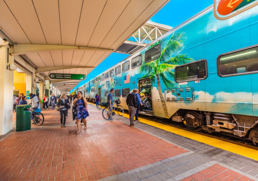 Tri-Rail reports record-breaking ridership in 2025 | WLRN