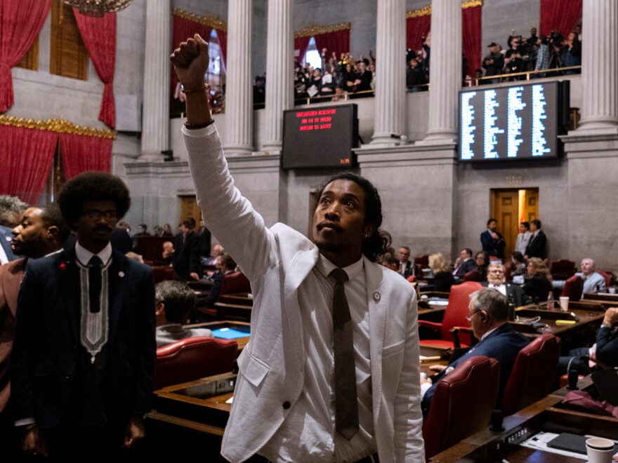 Tennessee Rep. Justin Jones returns to Capitol after Nashville Council reinstates him | Ideastream Public Media
