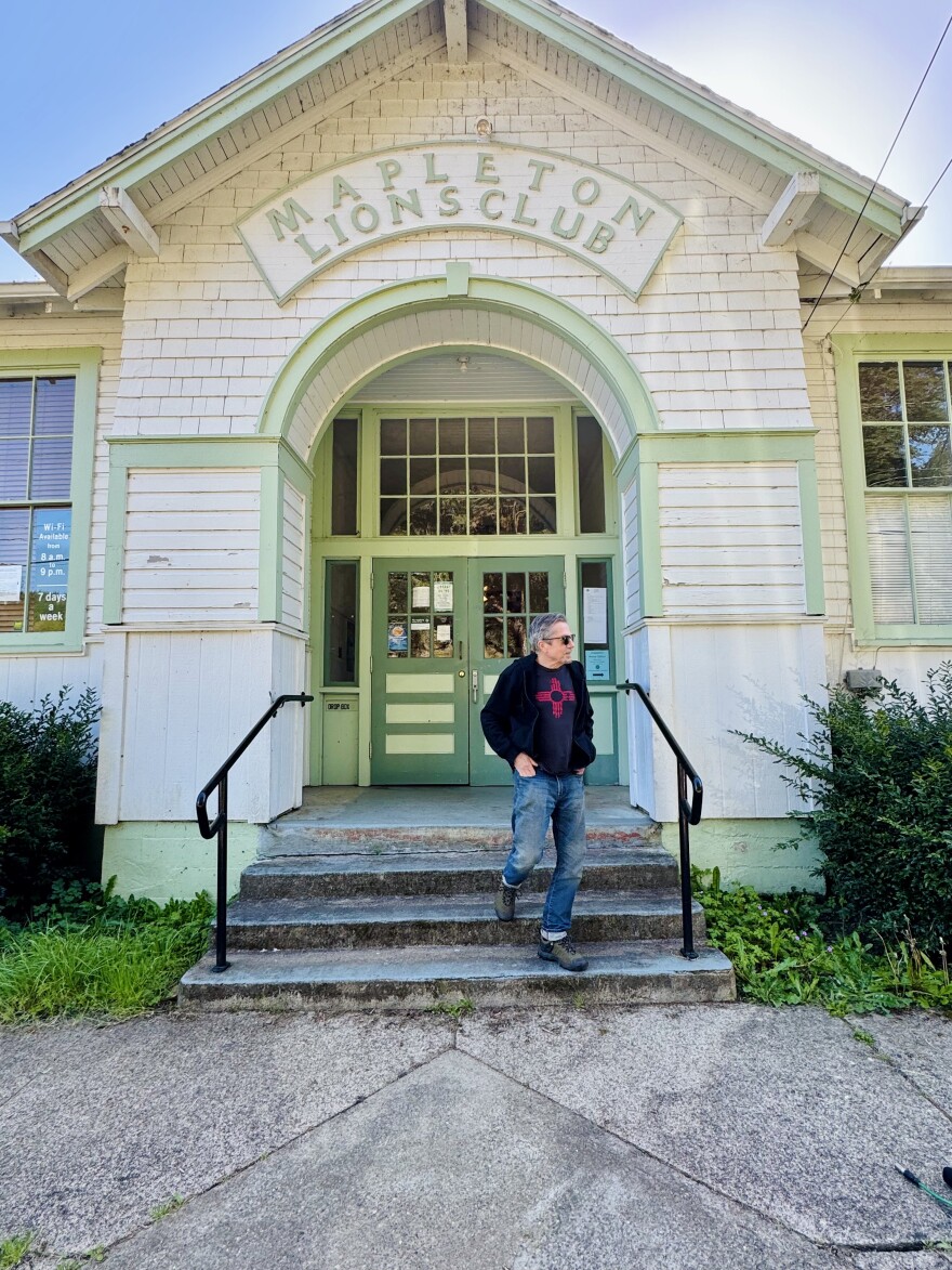 Art Donnelly on the front steps of the Mapleton Lions Club.