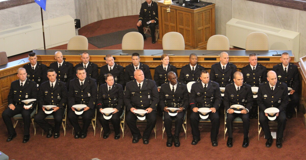 Cincinnati Police Recruit Class Doing Well, Graduates July 1 | WVXU