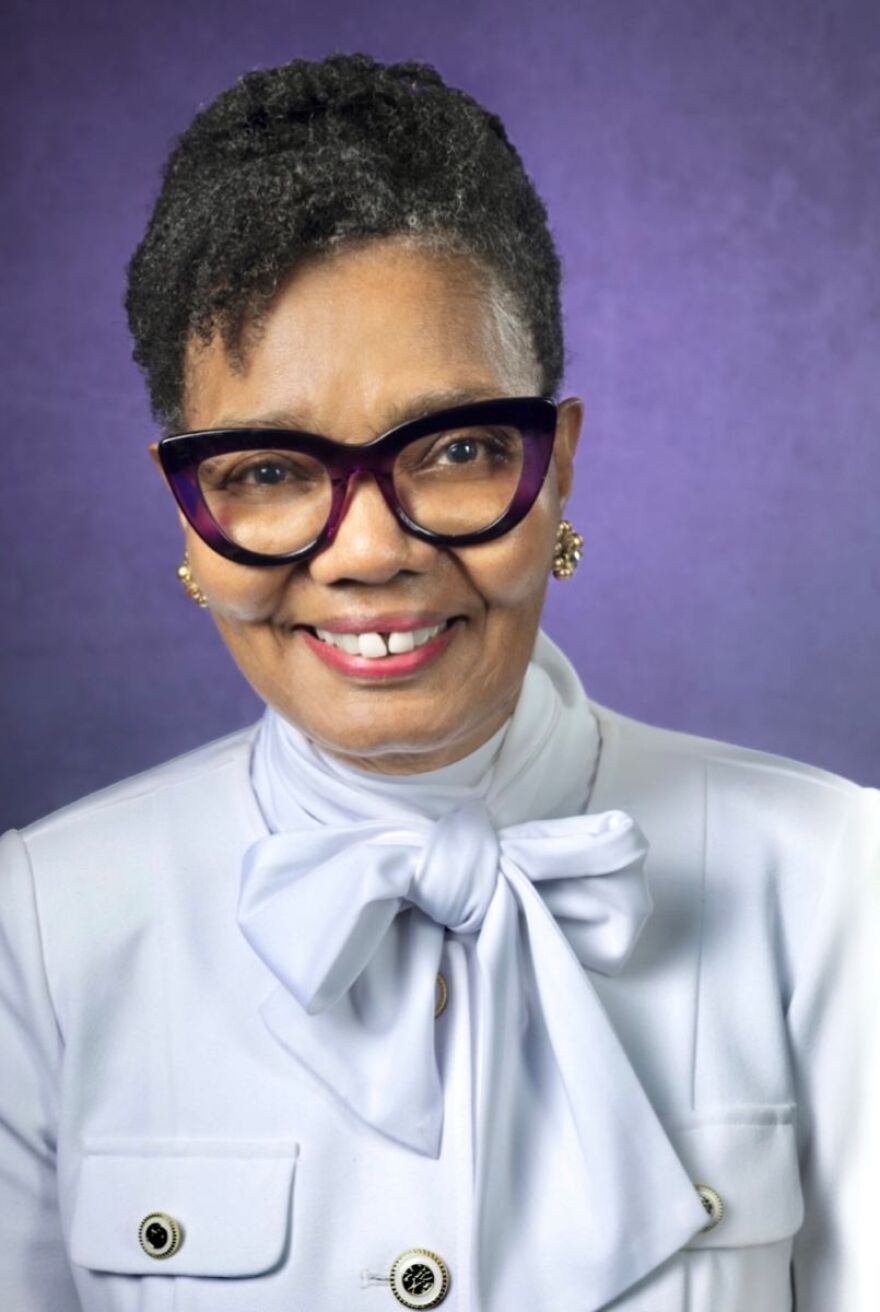 Portrait of Diane Harris