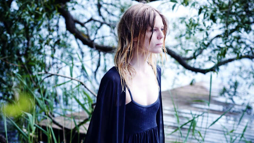 Myrkur.