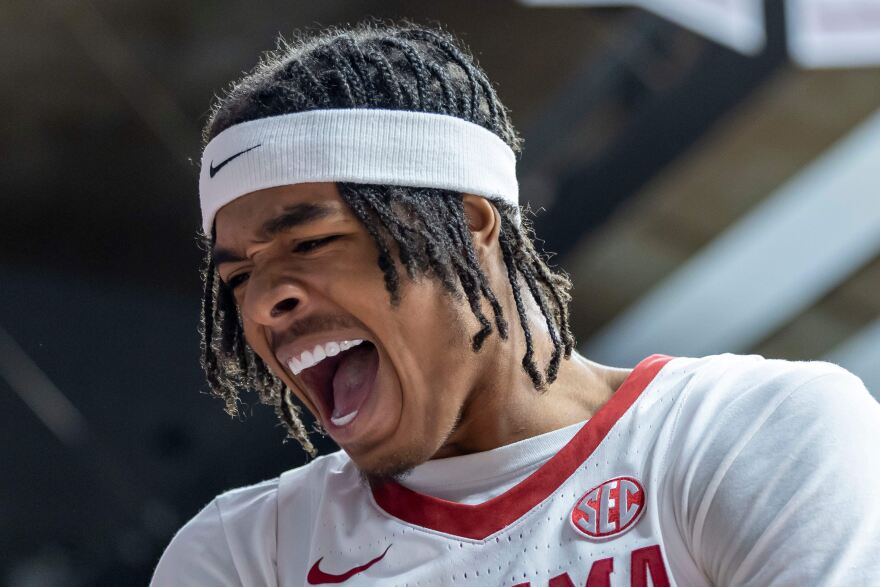 Alabama guard Labaron Philon Jr. (0) celebrates a score against North Dakota during during the first half of an NCAA college basketball game on Monday, Nov. 3, 2025, in Tuscaloosa, Ala. (AP Photo/Vasha Hunt)