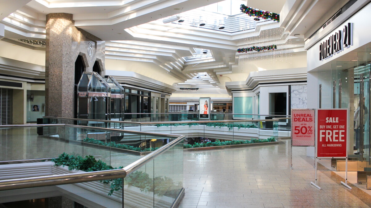 Expert predicts different futures for Columbus malls as online shopping expands - Vimarsana News