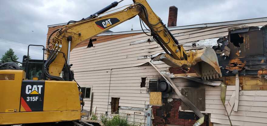 Demolition work underway at R&T's Dinky Diner