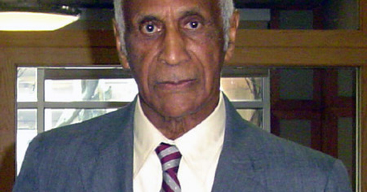 One Of Last Original Tuskegee Airmen Instructors Dies At 96