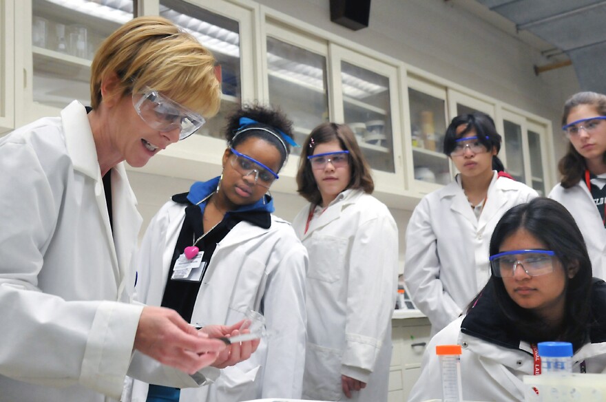 Female Scientists