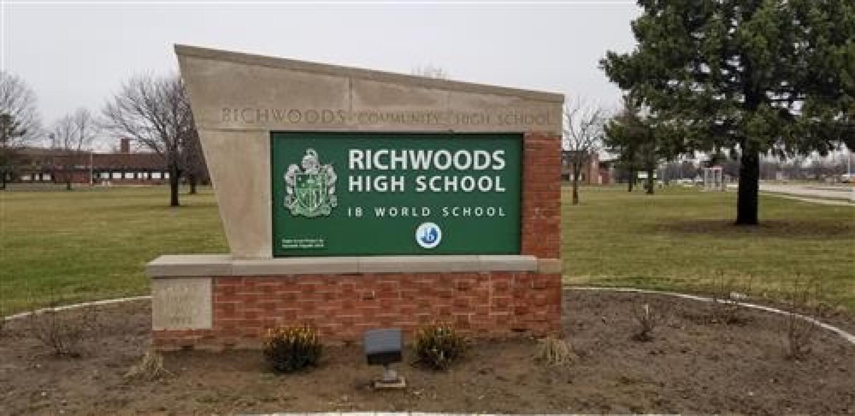 Richwoods Rated in "Elite 10" of STEM Schools Nationwide WCBU Peoria