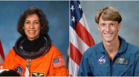 Ellen Ochoa and Michael Foale join U.S. Astronaut Hall of Fame. Photos: NASA
