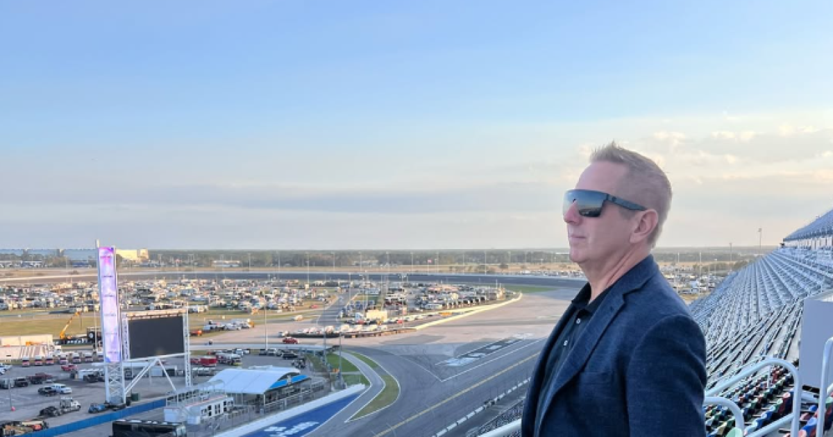 NASCAR driver Greg Biffle, family killed in Statesville plane crash