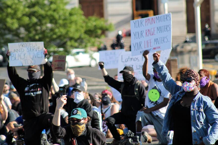 Sen. Mike Young's (R-Indianapolis) bill, which is aimed at last summer’s Black Lives Matter protests, passed committee along party lines.