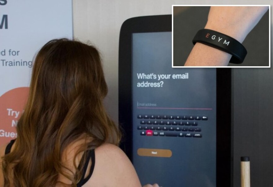 New E-Gym equipment at the Florid Gulf Coast University Recreation & Wellness Center connects with users via a RFID reader they wear.