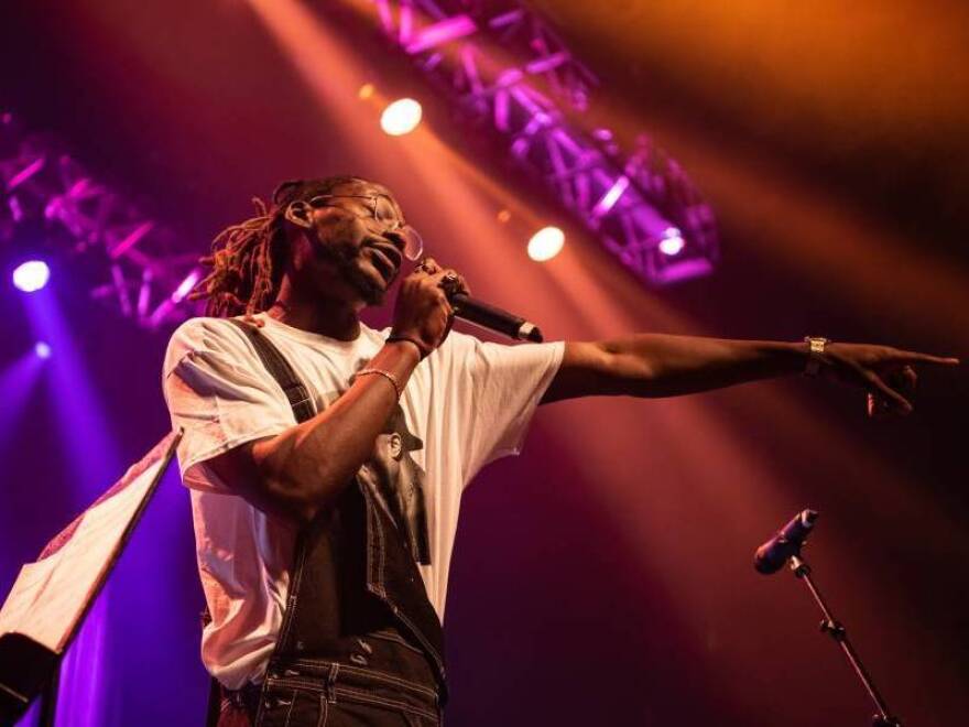 Cliff Notez performing at the 2018 Boston Music Awards.
