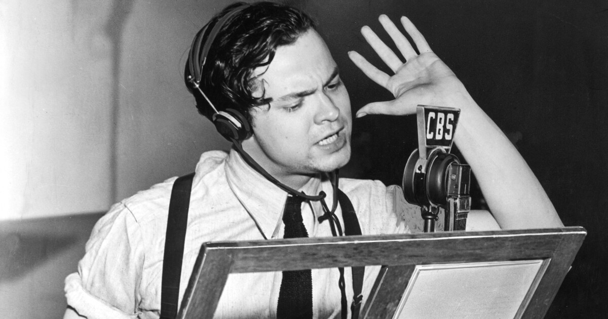 Yuri Rasovsky Theaters Return To An Old Art Form — The Radio Drama — With A Twist | WGLT