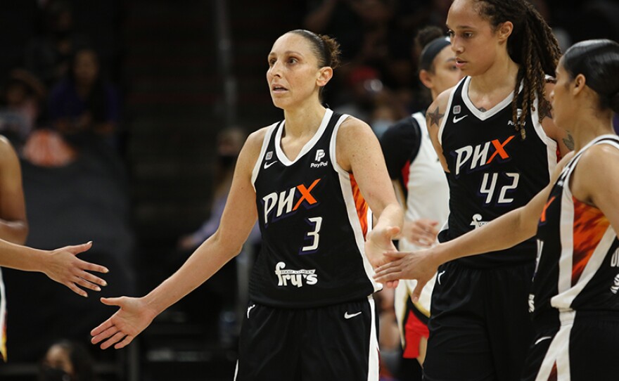 Diana Taurasi (left) and Brittney Griner