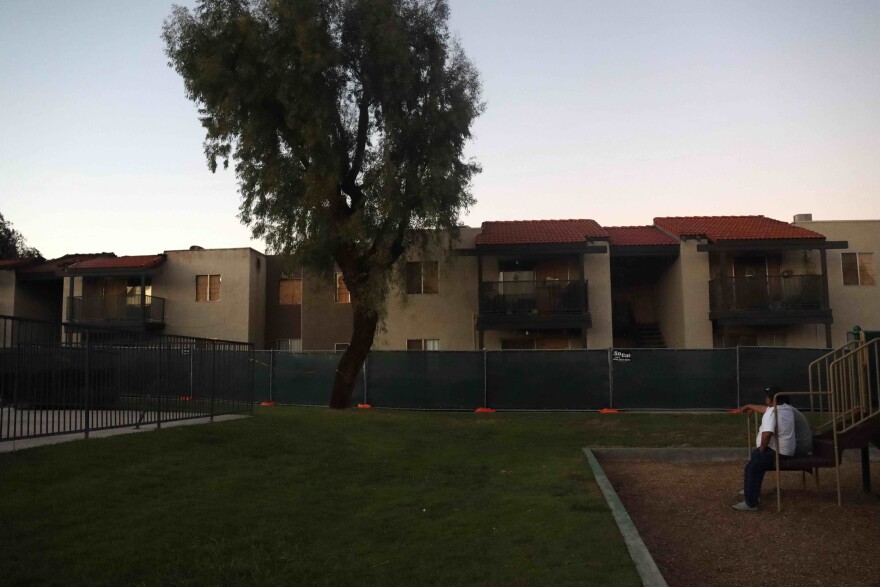 Days after a fire displaced 75 Vista View Apartment residents, the Rialto City Council has moved to set up a $100,000 disaster relief fund and mobilize donations to help affected families.