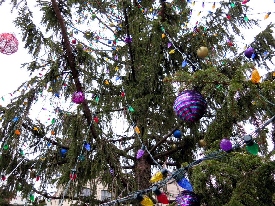 Instead of turning the tree into mulch, the town decorated it and ushered it in with a special town reading of <em>A Charlie Brown Christmas</em>.