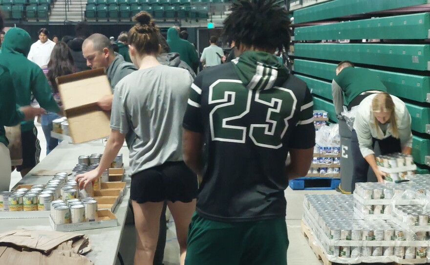 3,000 meal packs were given away at the George Gervin GameAbove Center on October 27, 2026.