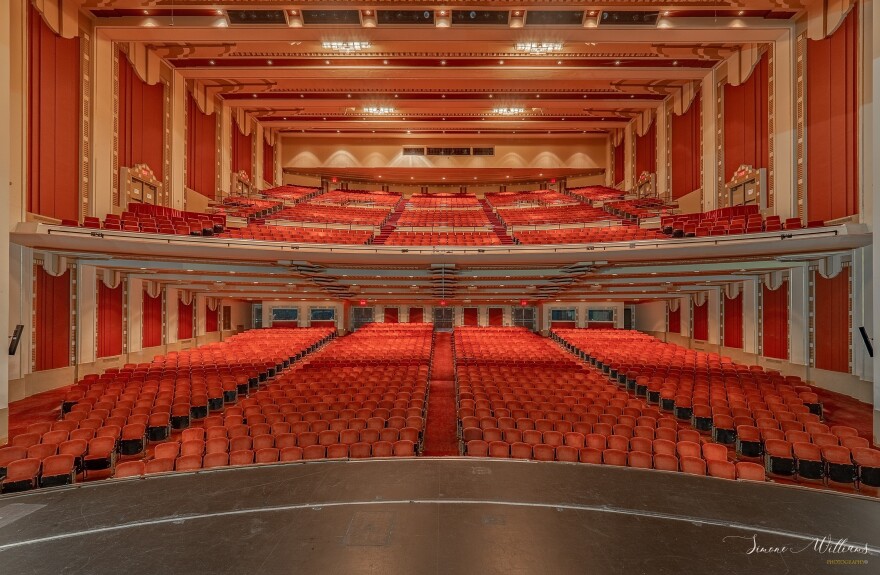 The 2,400-seat Adler Theatre in Davenport, managed by VenuWorks, will host TV star and comedian Kevin James on May 9, 2026.