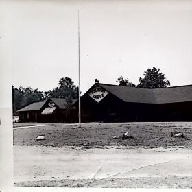 Gilbert Lodge at Twin Lakes Park. (Photo courtesy Grand Traverse County)