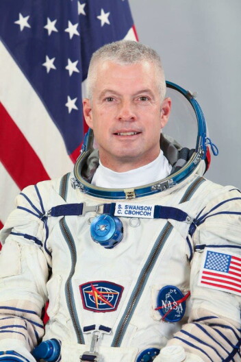 NASA astronaut Steve Swanson, Expedition 37 backup crew member, attired in a Russian Sokol launch and entry suit, takes a break from training in Star City, Russia to pose for a portrait.
