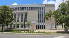 Alachua Courthouse, Courthouse